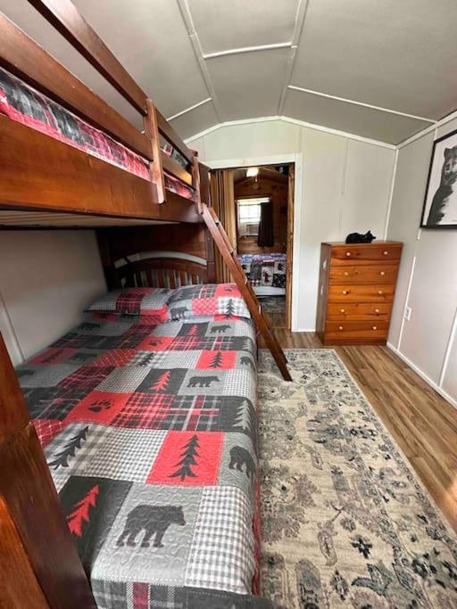 Cozy Cabin Walking Distance To Parkway! Pigeon Forge Exteriér fotografie
