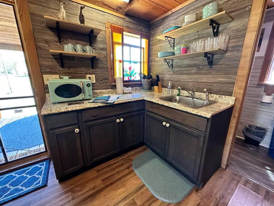 Cozy Cabin Walking Distance To Parkway! Pigeon Forge Exteriér fotografie